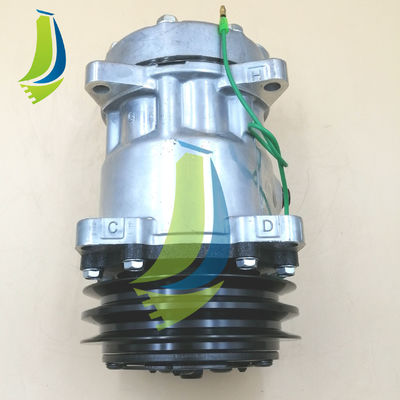 14518640 Air Conditioning Compressor For EC330B EC360B Excavator